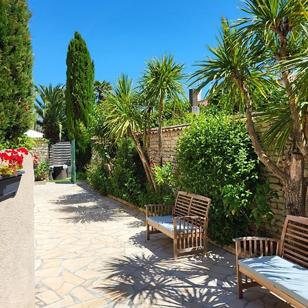 Le Clos Des Sternes La Flotte Bagian luar foto