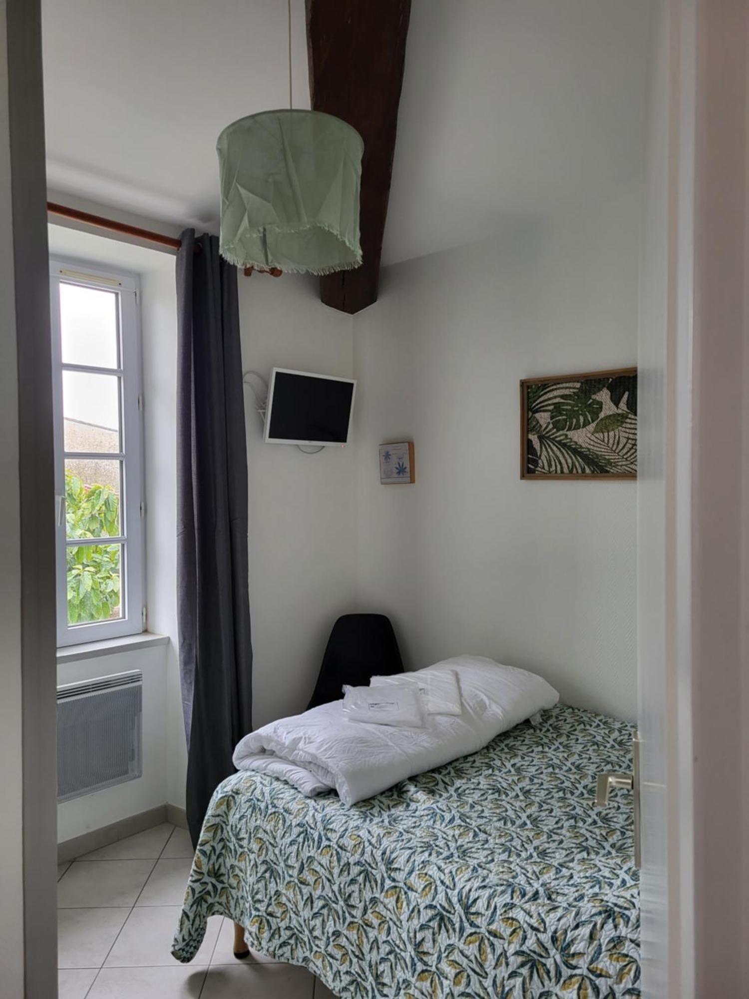 Le Clos Des Sternes La Flotte Bagian luar foto