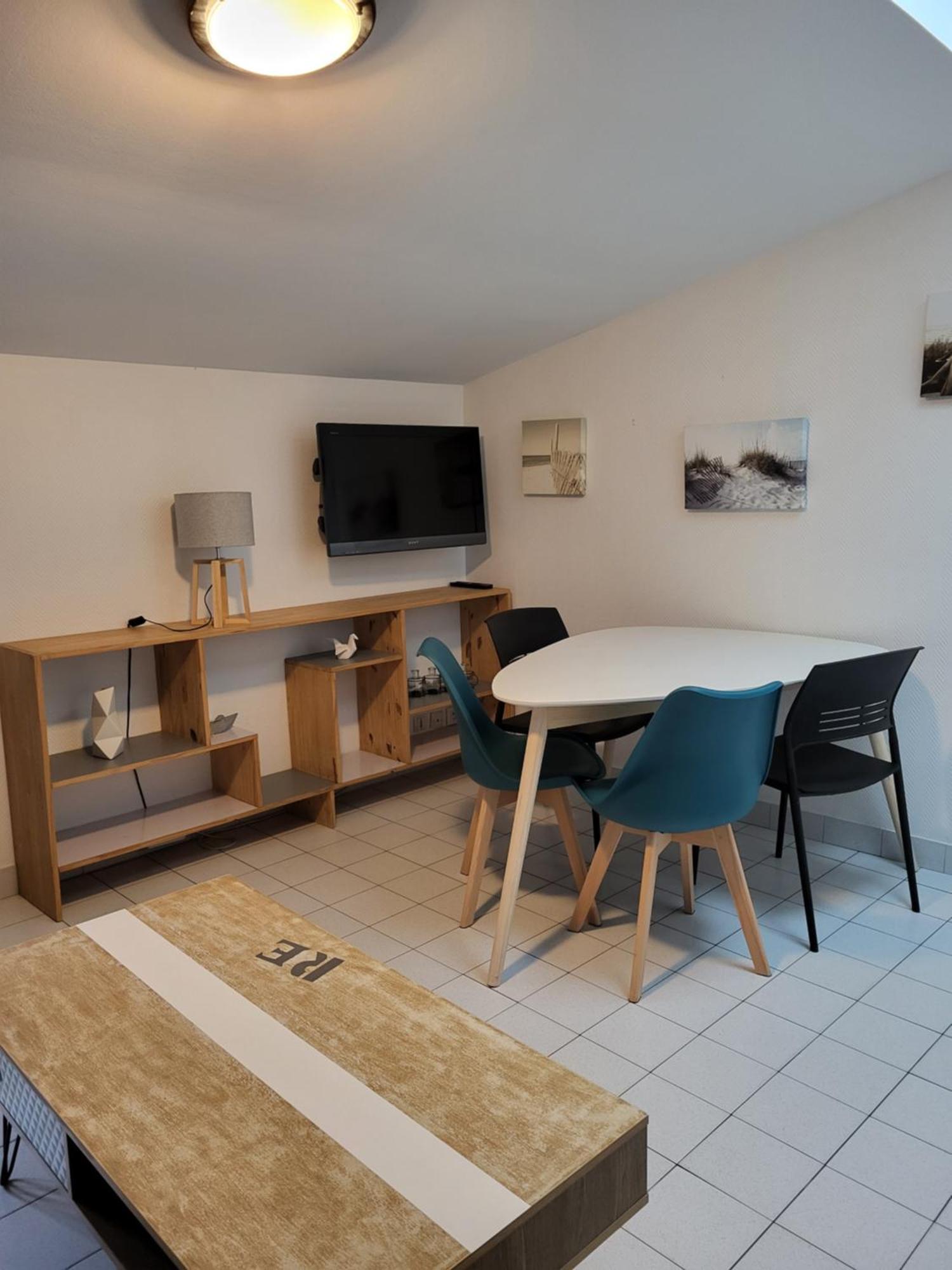 Le Clos Des Sternes La Flotte Bagian luar foto