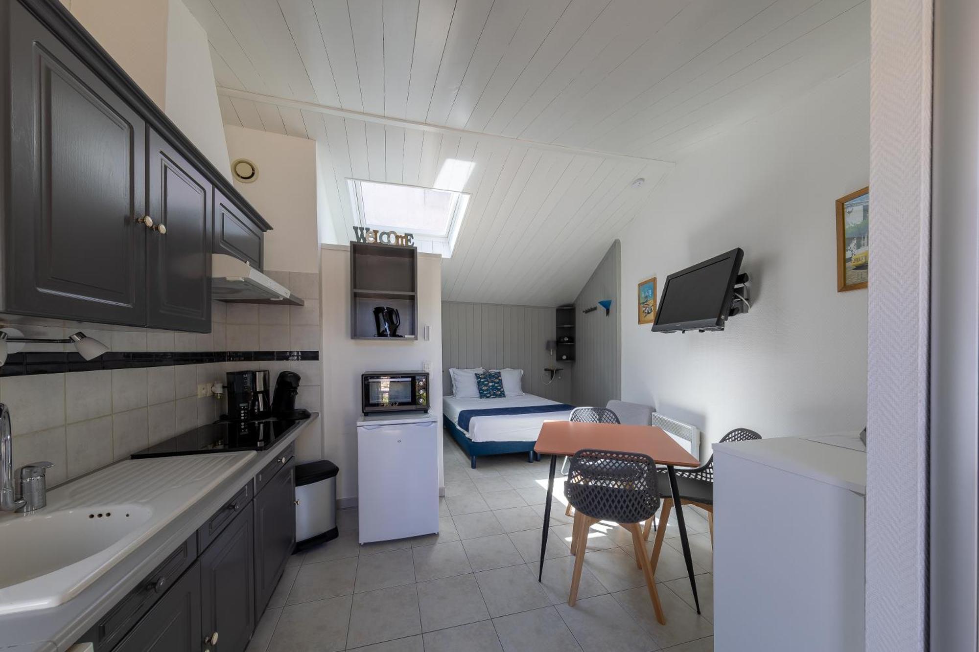 Le Clos Des Sternes La Flotte Bagian luar foto