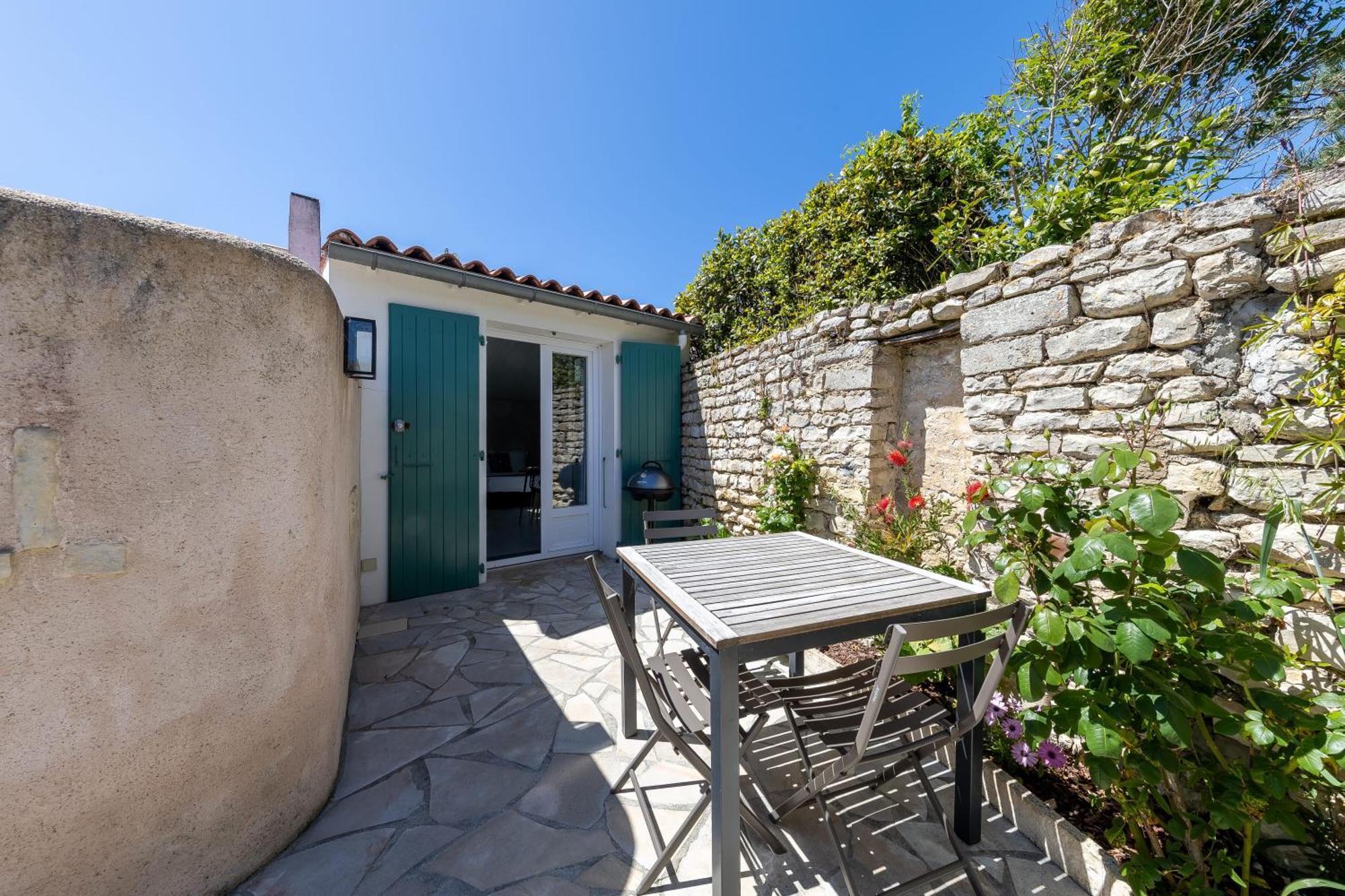 Le Clos Des Sternes La Flotte Bagian luar foto